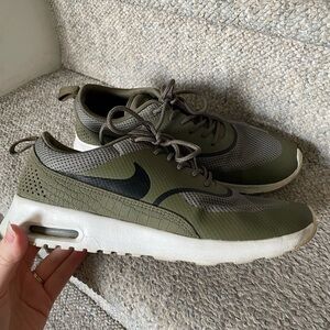 Nike Air Max Thea Athleisure Sporty Earthy Sneakers in Medium Olive Green 8.5